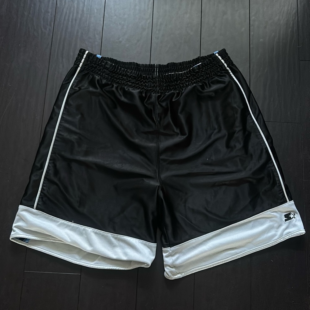 Starter Men's reversible black, white & blue basketball shorts size large GUC